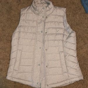 grey and white gap vest!
